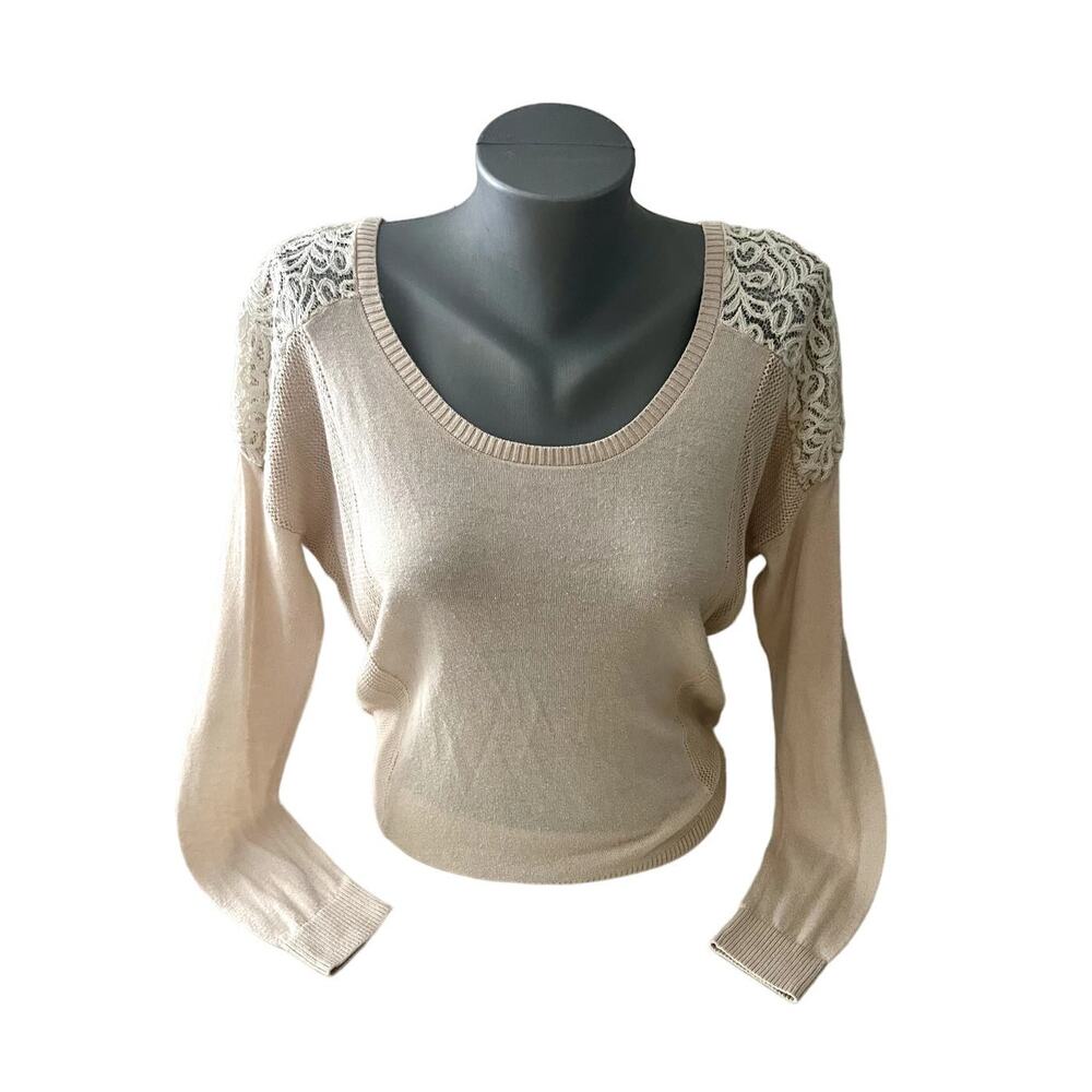 Women's Cream Boho Sweater Size Small Heartloom Lace Knit Top Cutout Back